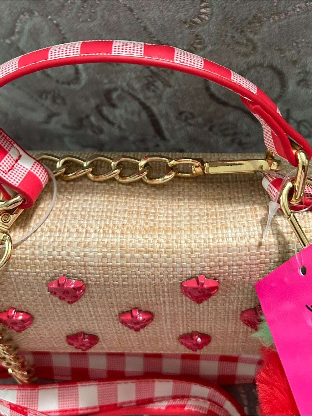 NWT Betsey Johnson, Mini Red & Cream Gingham Strawberry Crossbody Bag with Charm - Picture 4 of 9